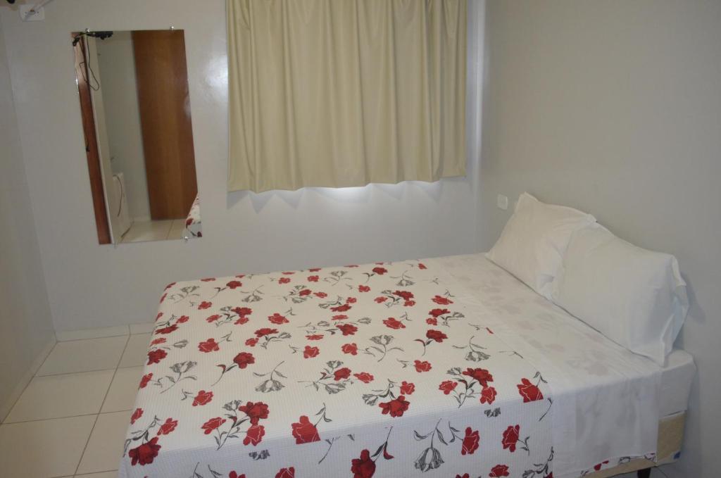 Hotel Palace Avenida Caiaponia Ruang foto